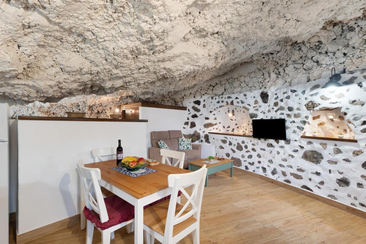 Cueva El Desvelo Apartment Tijarafe Ngoại thất bức ảnh